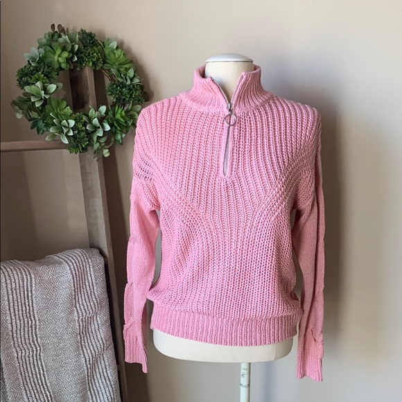 Francesca's Collections Sweaters - Francesca’s acrylic sweater